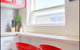 Modern St Kilda East Apartment - Free Parking - thumb 3