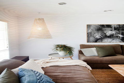 MOOMBA RETREAT - MORNINGTON - Accommodation Mt Buller 1