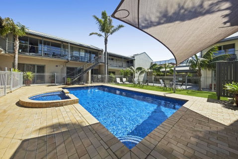 Moonlight Bay Apartments - Accommodation Mt Buller 0