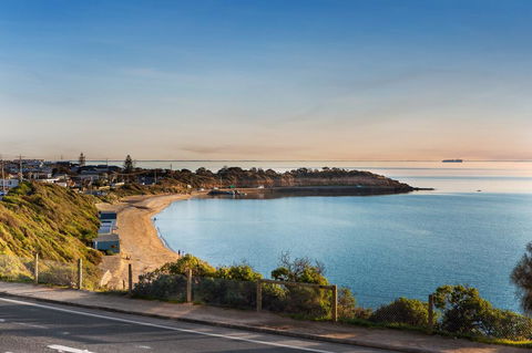 Mornington - Esplanade Escape - Accommodation Mt Buller 3