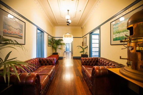 Captain Stirling Hotel - Accommodation Mt buller 31
