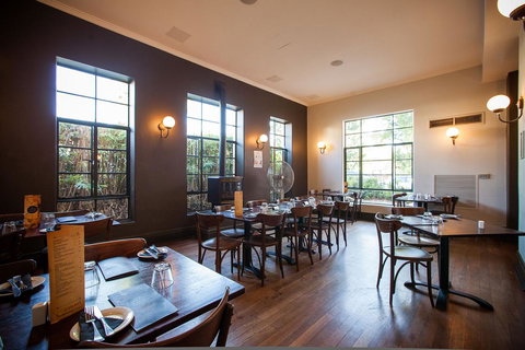 Captain Stirling Hotel - Accommodation Mt buller 41