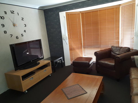 The Entertainer - Accommodation Mt Buller 22