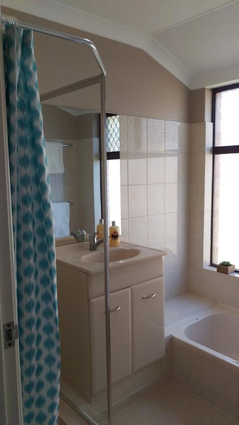 The Quiet Family Getaway In Bassendean - Accommodation Mt buller 6