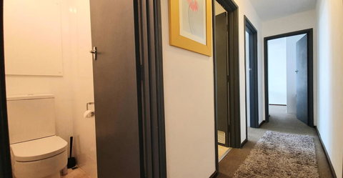 Lawley Luxury Views - Perth City, Swan River - Accommodation Mt buller 9