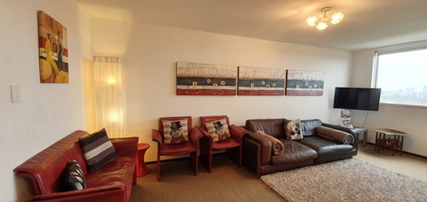 Lawley Luxury Views - Perth City, Swan River - Accommodation Mt buller 21