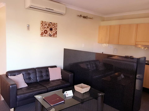 Joondalup City Hotel - Accommodation Mt Buller 18