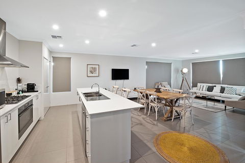 Into The Blue - Accommodation Mt Buller 2