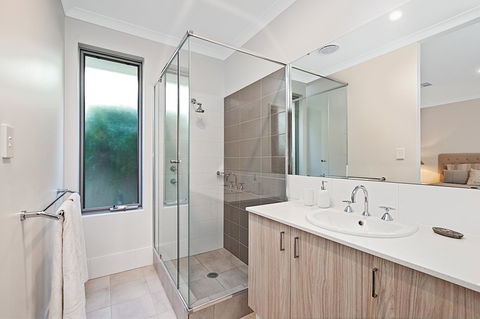 Into The Blue - Accommodation Mt Buller 11