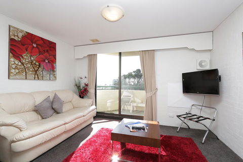 Atrium Hotel Mandurah - Accommodation Mt Buller 42