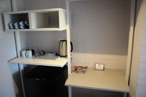 Atrium Hotel Mandurah - Accommodation Mt Buller 9