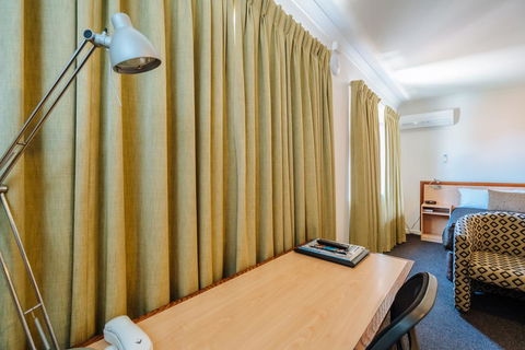 Canning Bridge Auto Lodge - Accommodation Mt Buller 35