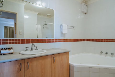 Canning Bridge Auto Lodge - Accommodation Mt Buller 42