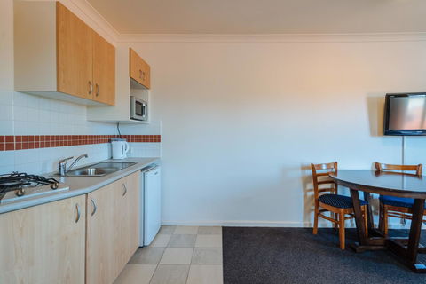 Canning Bridge Auto Lodge - Accommodation Mt Buller 38