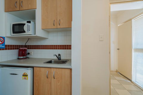 Canning Bridge Auto Lodge - Accommodation Mt Buller 7