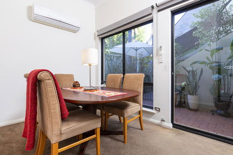Como Executive Apartment - Accommodation Mt Buller 10