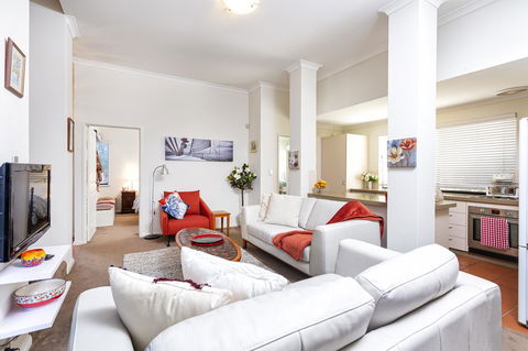 Como Executive Apartment - Accommodation Mt Buller 5