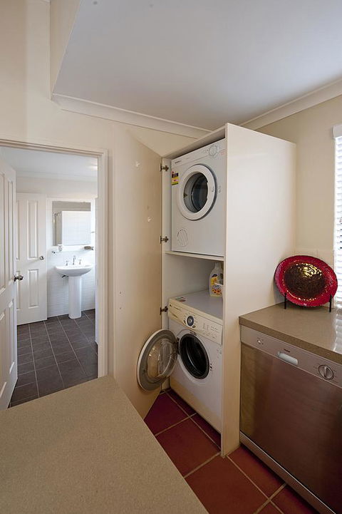 Como Executive Apartment - Accommodation Mt Buller 14