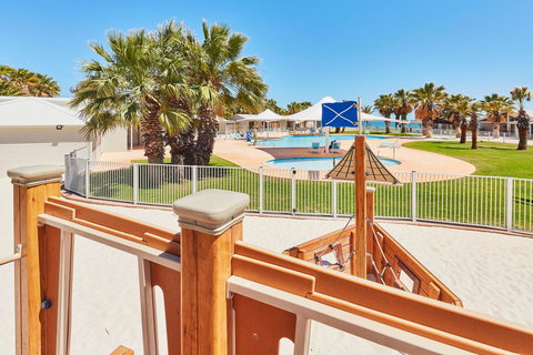 RAC Monkey Mia Dolphin Resort - Accommodation Mt buller 34