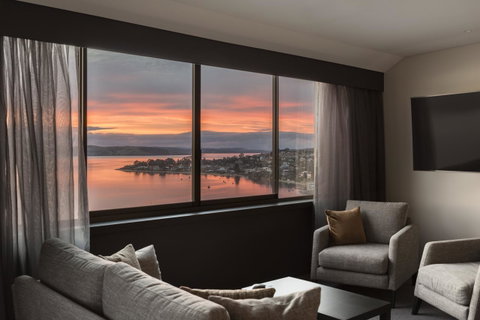 Wrest Point - Accommodation Mt Buller 7