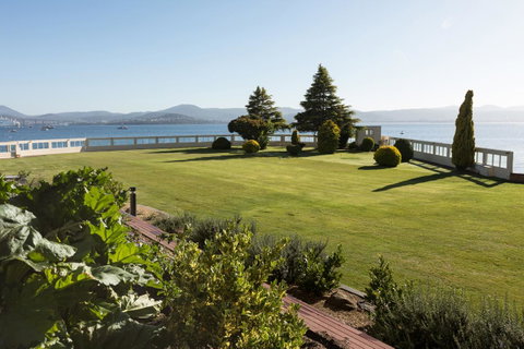 Wrest Point - Accommodation Mt Buller 17