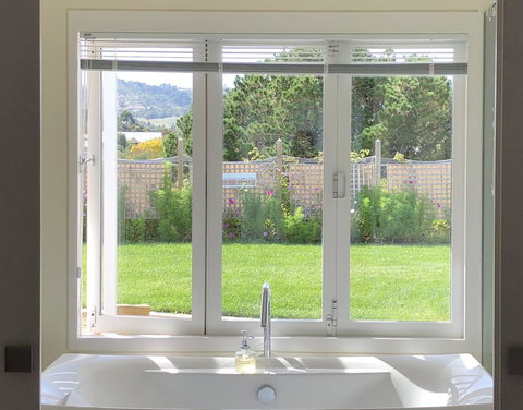 Richmond Bridge Accommodation â€œTwo The Bridgeâ€ - Accommodation Mt Buller 13