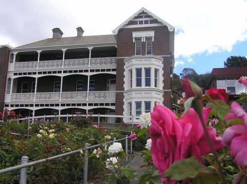 Auldington Hotel - Accommodation Mt Buller 24