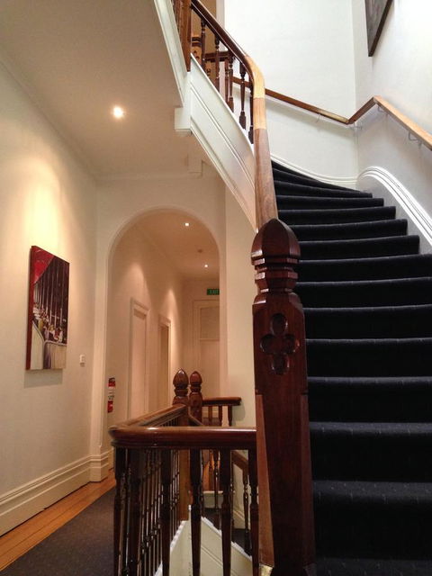 Auldington Hotel - Accommodation Mt Buller 26