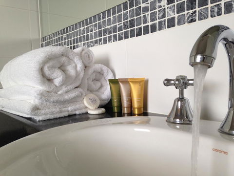 Auldington Hotel - Accommodation Mt Buller 14