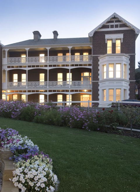 Auldington Hotel - Accommodation Mt Buller 11
