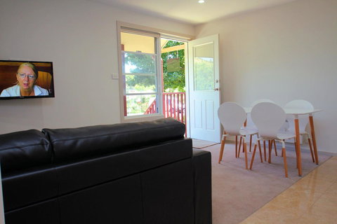 Richmond Coachmans Rest - Accommodation Mt Buller 20