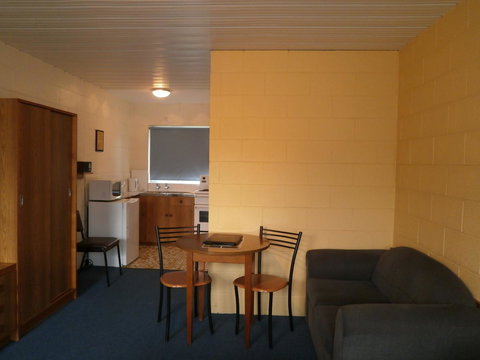 Aberdeen Court Apartments - Accommodation Mt Buller 5