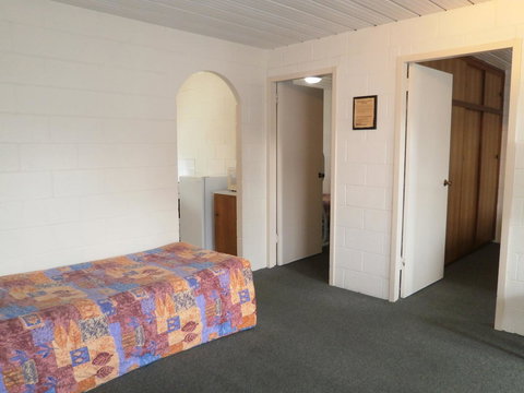 Aberdeen Court Apartments - Accommodation Mt Buller 6