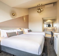 Nightcap at Manhattan Hotel - Accommodation Mt Buller