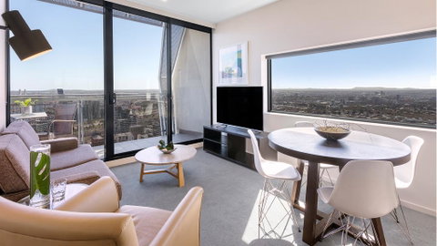 Oaks Melbourne On William Suites - Accommodation Mt Buller 0