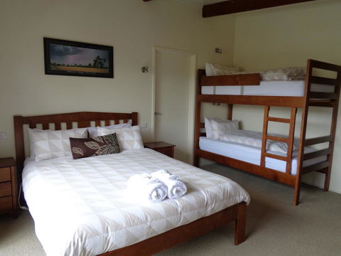 Off Mountain Accommodation - Accommodation Mt Buller 2
