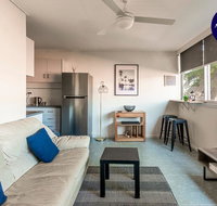 PADDINGTON PAD with PARKING  SMART TV  POOL - Accommodation Mt Buller