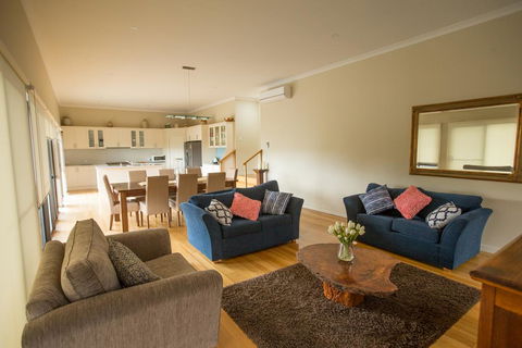 Paula's Place 8 Ti Tree Close Robe - Accommodation Mt Buller 2