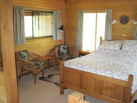 Pennyroyal Raspberry Farm & Cidery - Accommodation Mt Buller 3