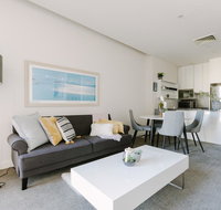 Perfect Location Spacious 2BR Apt Near Flinders Station - Accommodation Mt Buller