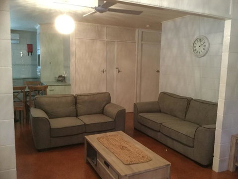 Pet Friendly Home Walking Distance To Surf Beach - North St, Woorim - Accommodation Mt Buller 2