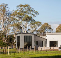 Pomonal Estate Mt Cassell Villa - Accommodation Mt Buller