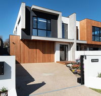 Portrush Luxury Villa - Accommodation Mt Buller