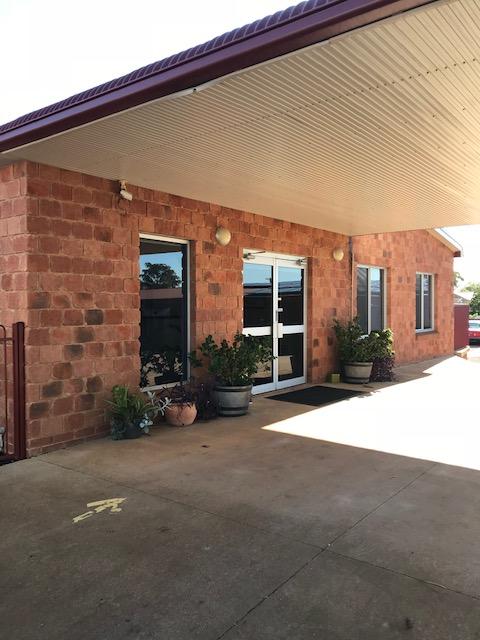 RAILWAY HOTEL MOTEL - Accommodation Mt buller 0