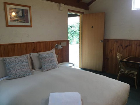 Railway Motel Myrtleford - Accommodation Mt Buller 3