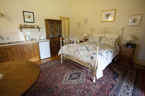 Robe House B&B - Accommodation Mt buller 1