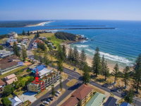 Seaspray Unit 7 straight across the road from Main Beach Yamba