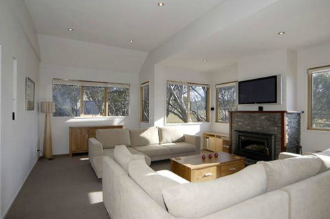 Ski Break - Accommodation Mt Buller 2