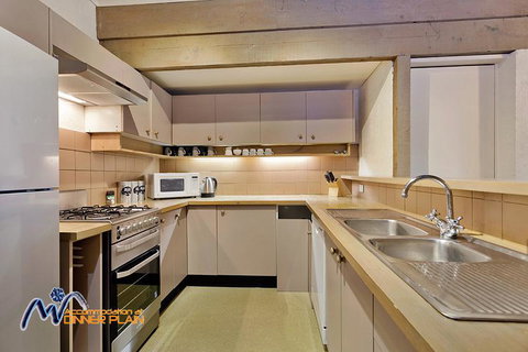Snowgums 13 - Accommodation Mt Buller 1