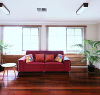 Spacious and cozy home next to Glen Waverley - Accommodation Mt Buller